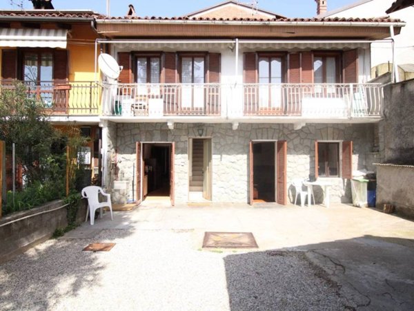 casa indipendente in vendita a Montaldo Roero