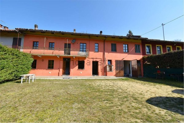 pentavano in vendita a Montaldo Roero