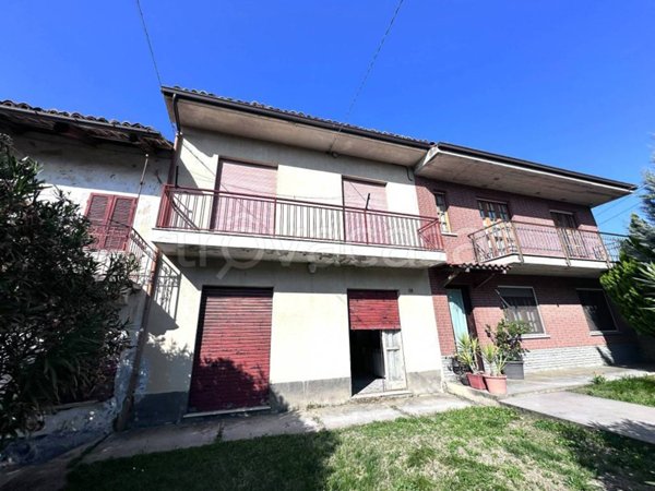 casa indipendente in vendita a Montaldo Roero