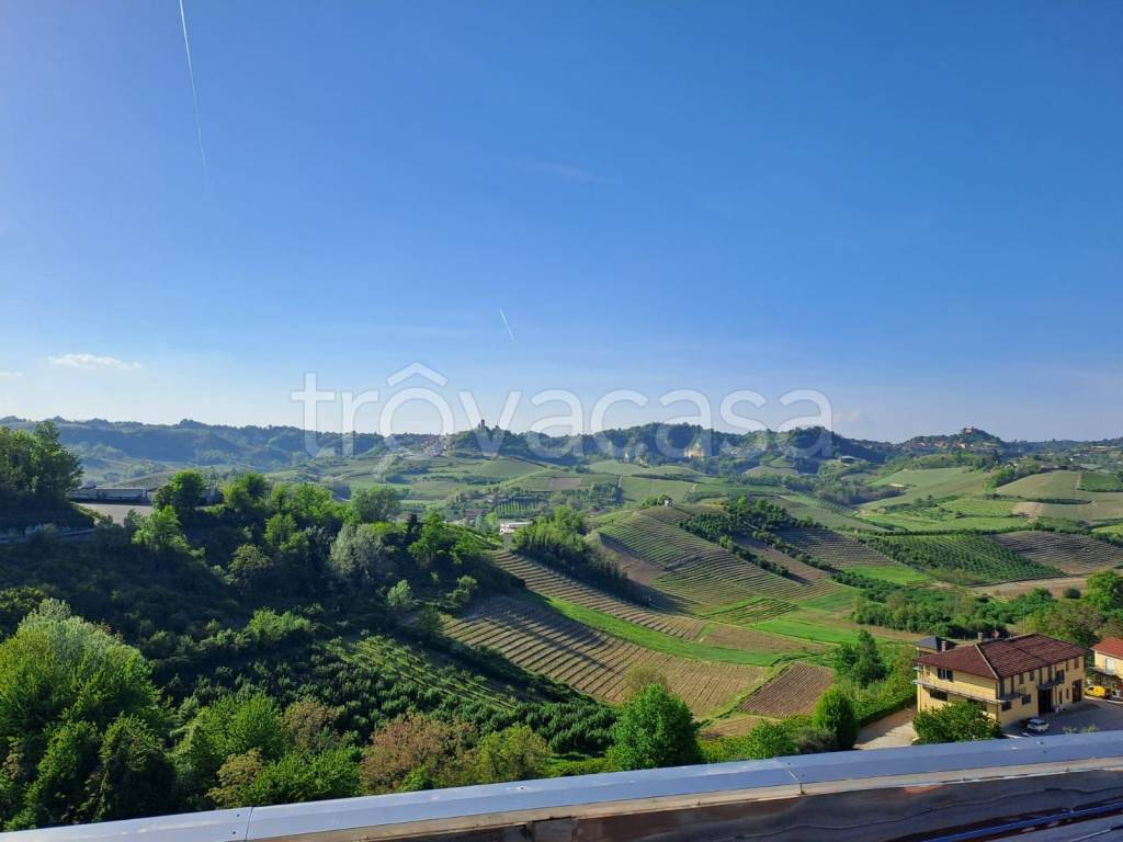 appartamento in vendita a Montaldo Roero