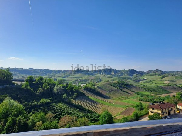 appartamento in vendita a Montaldo Roero
