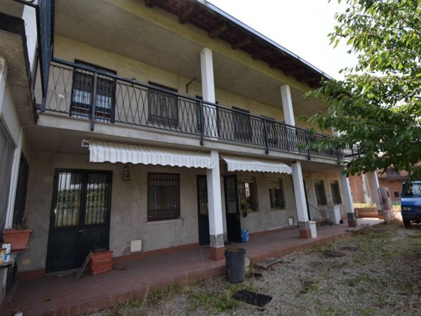casa indipendente in vendita a Montaldo Roero