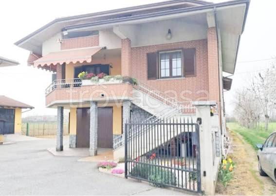 casa indipendente in vendita a Montanera