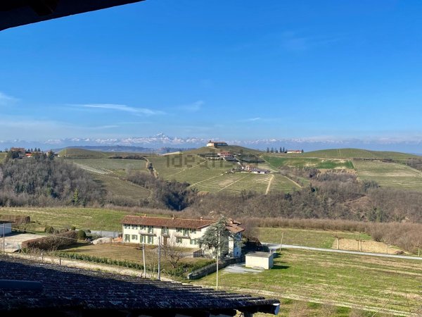 casa indipendente in vendita a Montelupo Albese