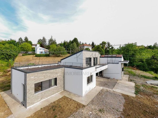 casa indipendente in vendita a Montelupo Albese