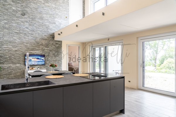 casa indipendente in vendita a Montelupo Albese