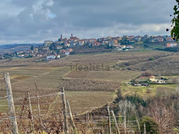 terreno edificabile in vendita a Montelupo Albese