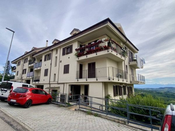 appartamento in vendita a Montelupo Albese