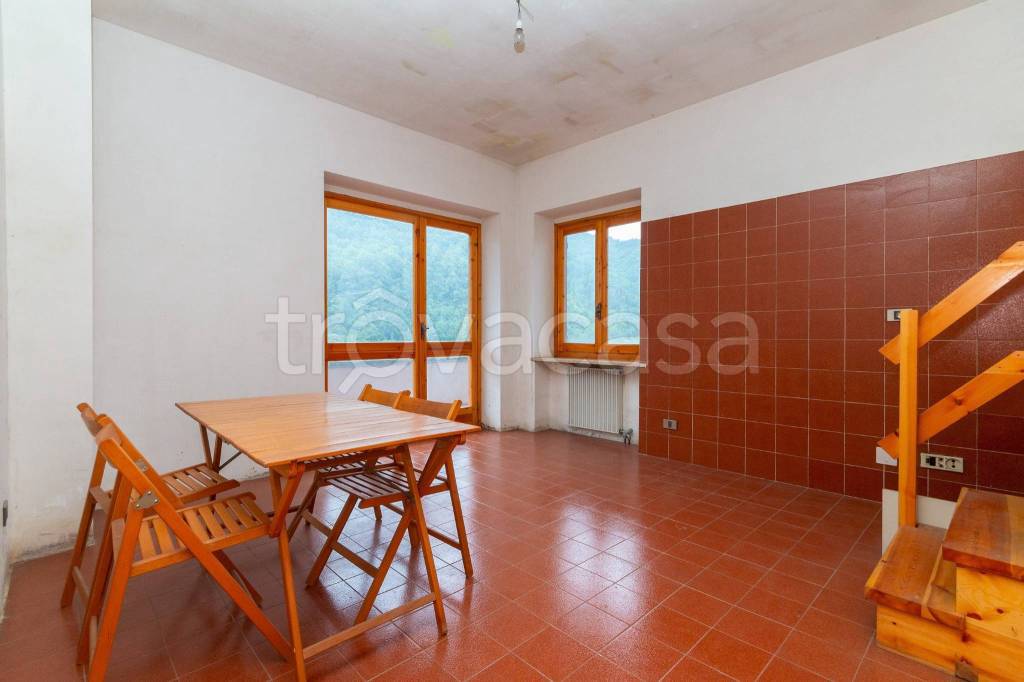 appartamento in vendita a Monterosso Grana