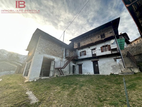 casa indipendente in vendita a Monterosso Grana