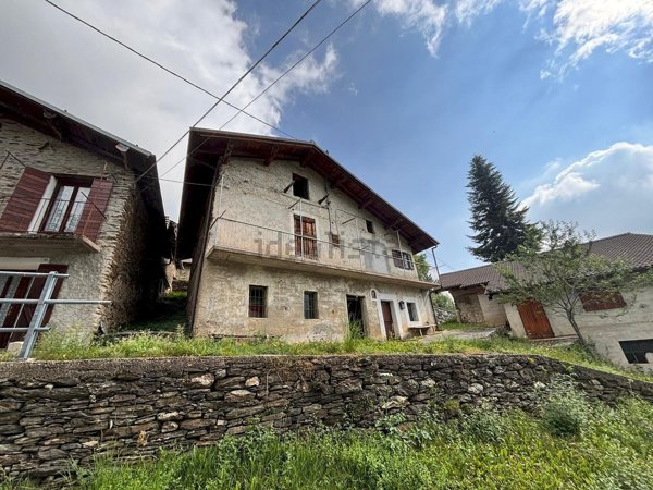 appartamento in vendita a Monterosso Grana