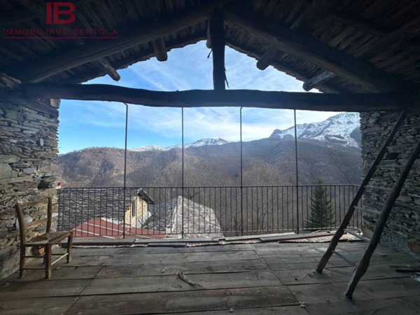 casa indipendente in vendita a Monterosso Grana