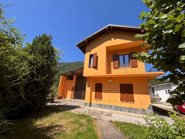 casa indipendente in vendita a Monterosso Grana