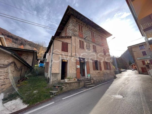 casa indipendente in vendita a Monterosso Grana in zona Villa San Pietro