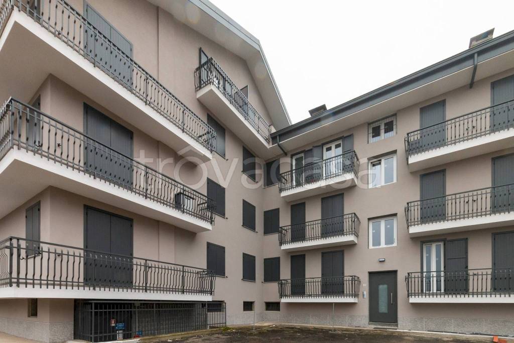 appartamento in vendita a Monterosso Grana in zona Russa