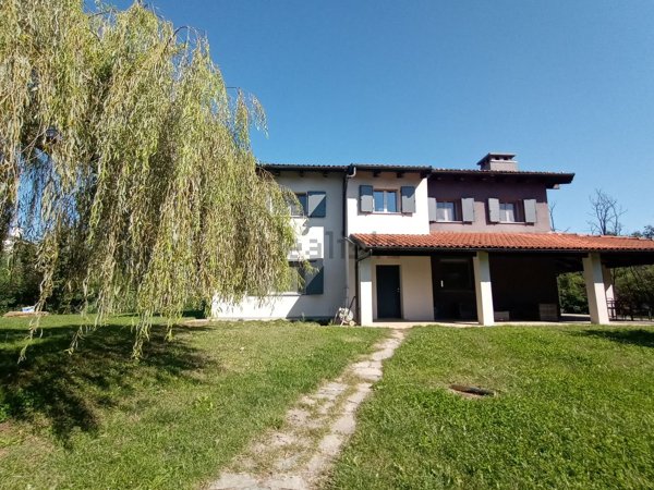 casa indipendente in vendita a Monteu Roero