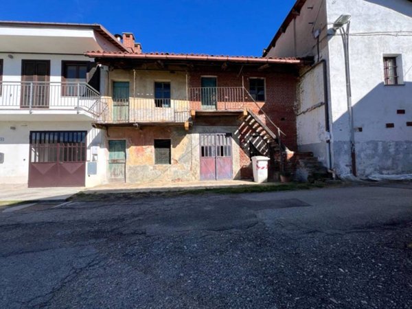 casa indipendente in vendita a Monteu Roero
