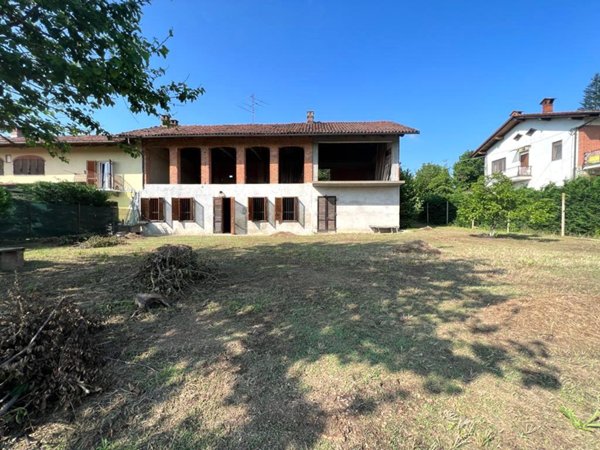 casa indipendente in vendita a Monteu Roero