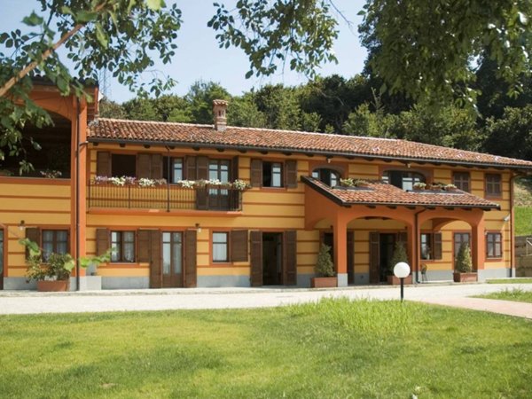 casa indipendente in vendita a Monteu Roero