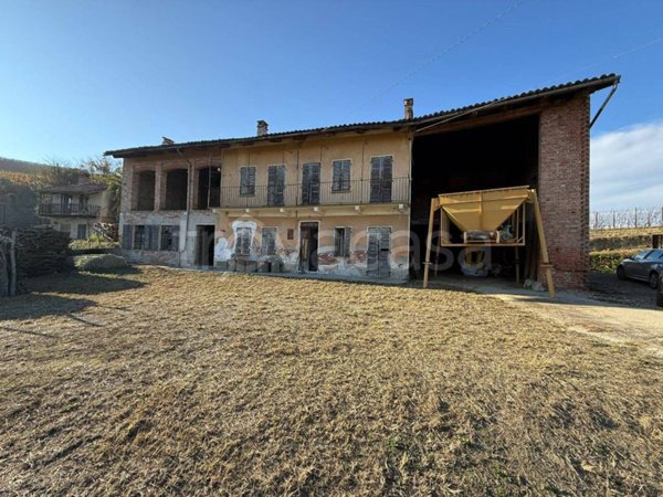 casa indipendente in vendita a Monteu Roero