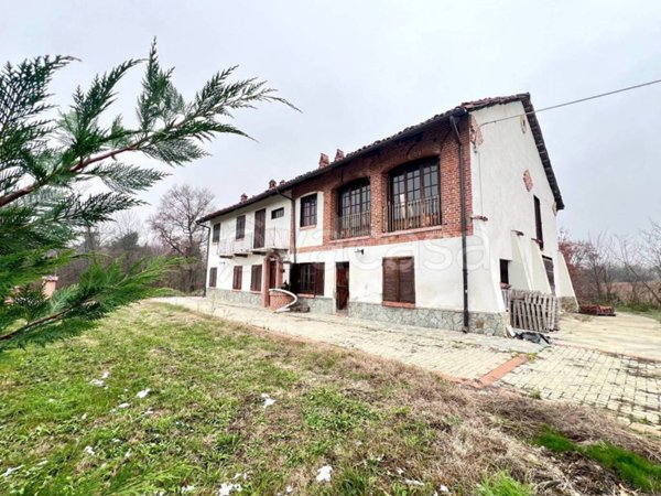 casa indipendente in vendita a Monteu Roero