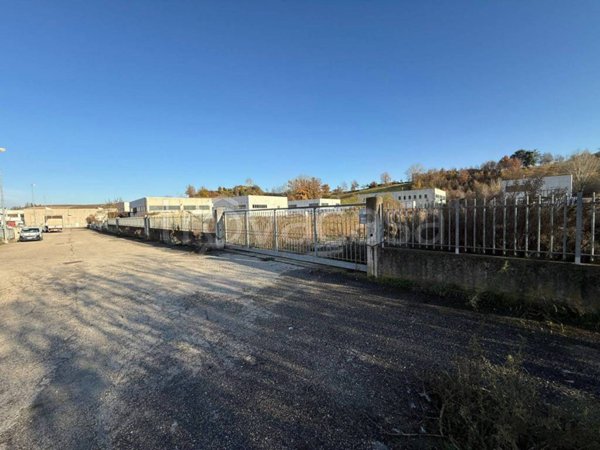 terreno edificabile in vendita a Monteu Roero