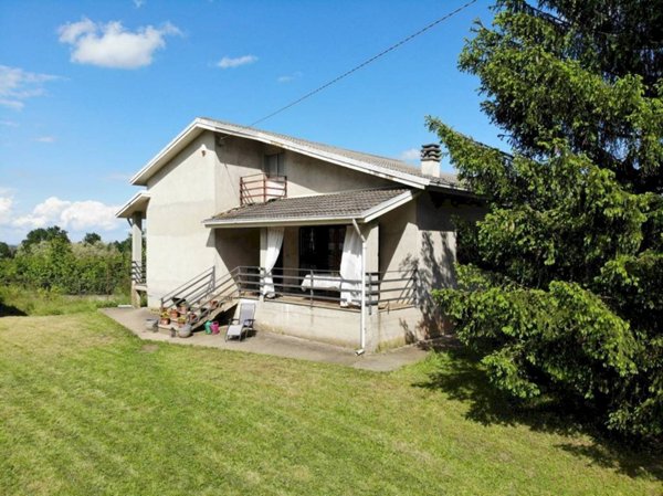 casa indipendente in vendita a Monteu Roero