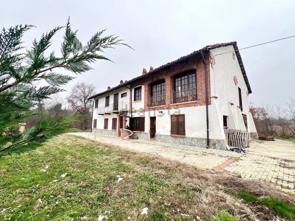 casa indipendente in vendita a Monteu Roero