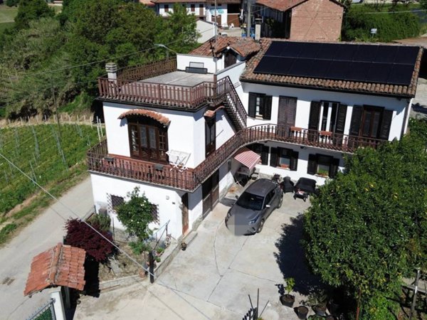 casa indipendente in vendita a Monteu Roero