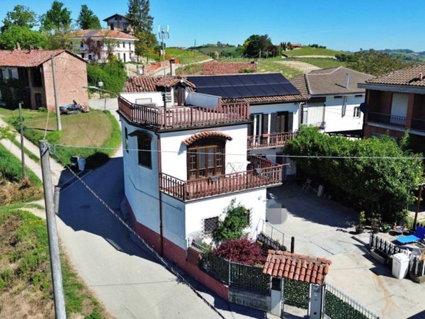 casa indipendente in vendita a Monteu Roero
