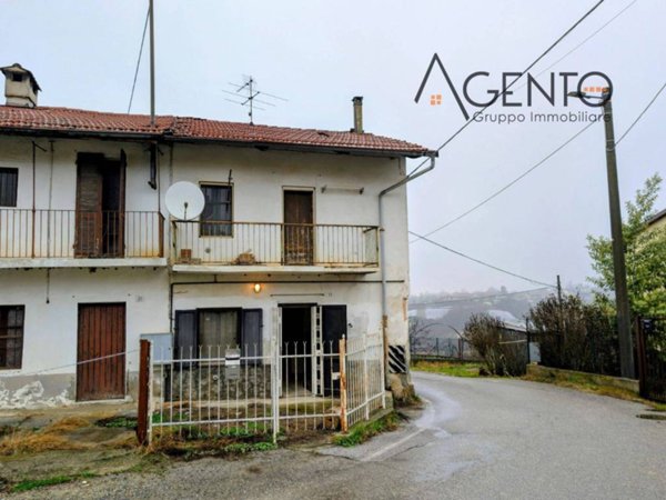 casa indipendente in vendita a Monteu Roero