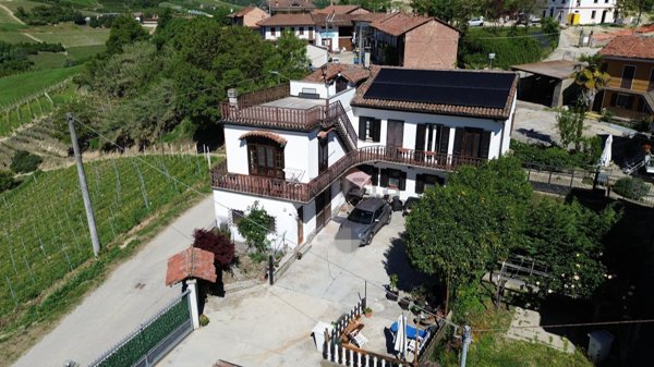 casa indipendente in vendita a Monteu Roero