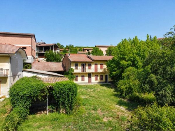 casale in vendita a Monteu Roero
