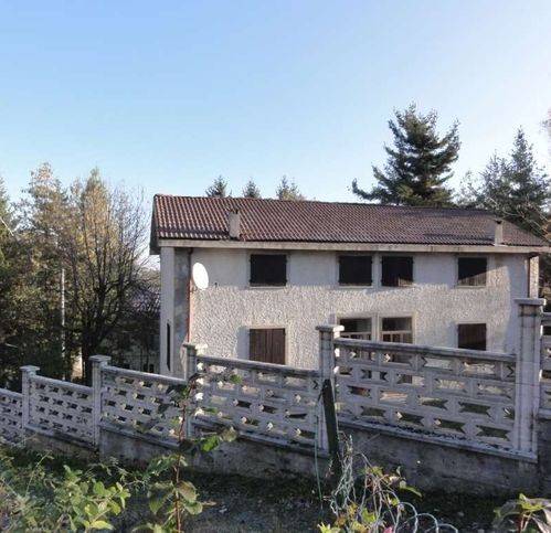 casa indipendente in vendita a Montezemolo