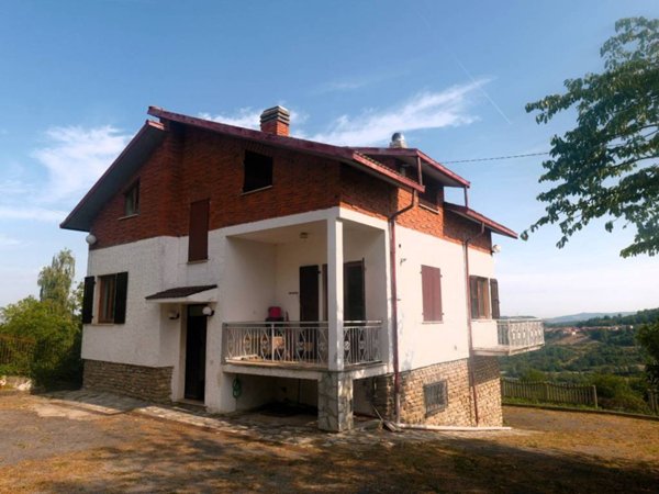 casa indipendente in vendita a Montezemolo