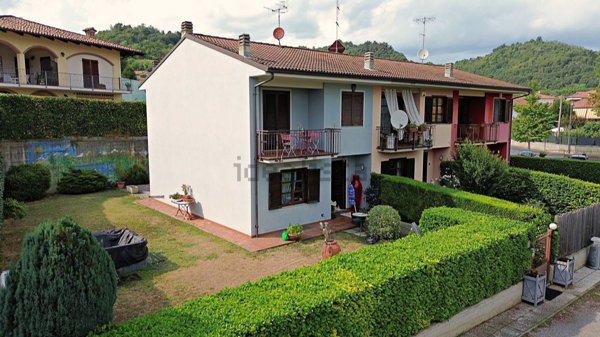 casa indipendente in vendita a Monticello d'Alba