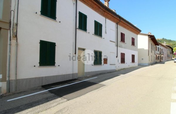 appartamento in vendita a Monticello d'Alba