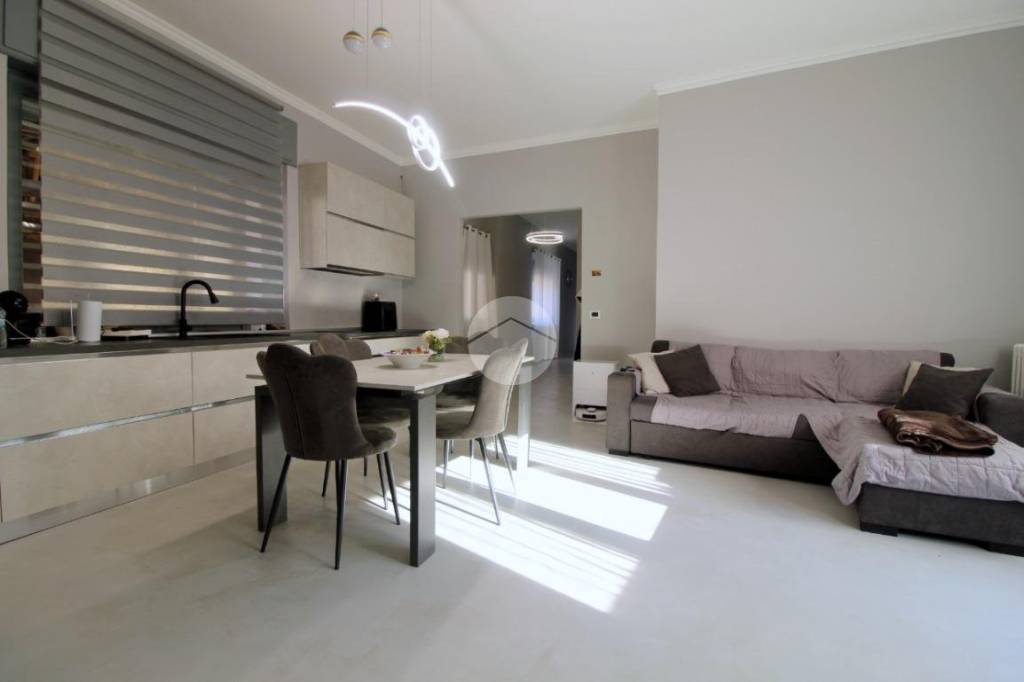 appartamento in vendita a Monticello d'Alba