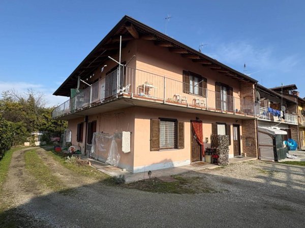 appartamento in vendita a Monticello d'Alba