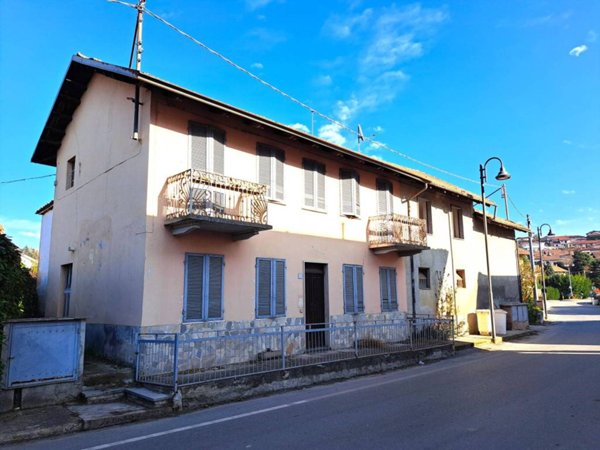 casa indipendente in vendita a Monticello d'Alba