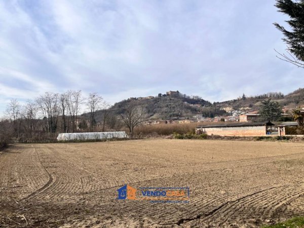 terreno agricolo in vendita a Monticello d'Alba
