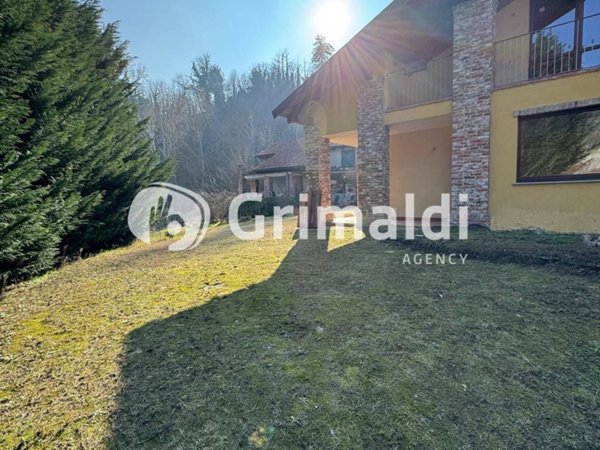 casa indipendente in vendita a Monticello d'Alba