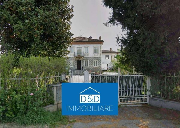 casa indipendente in vendita a Monticello d'Alba