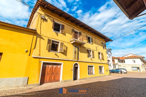 casa indipendente in vendita a Moretta