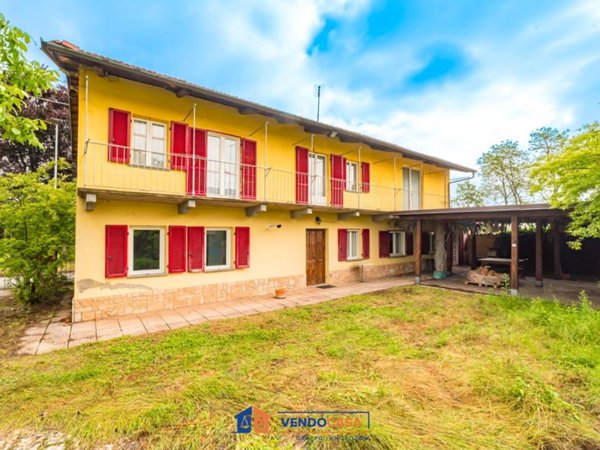 casa indipendente in vendita a Moretta