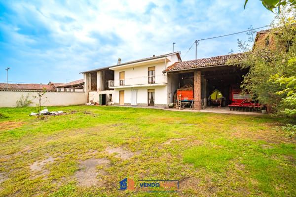 casa indipendente in vendita a Moretta in zona Brasse