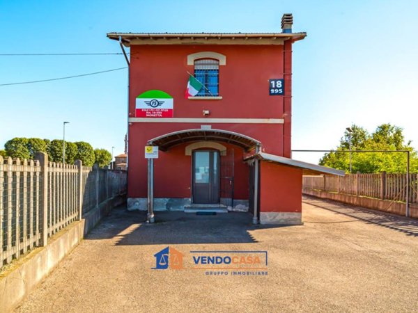 casa indipendente in vendita a Moretta