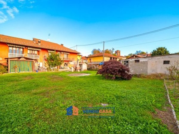 casa indipendente in vendita a Moretta