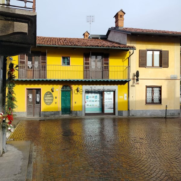 casa indipendente in vendita a Moretta