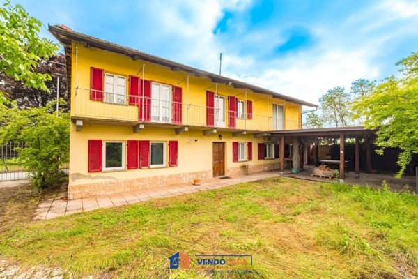 casa indipendente in vendita a Moretta
